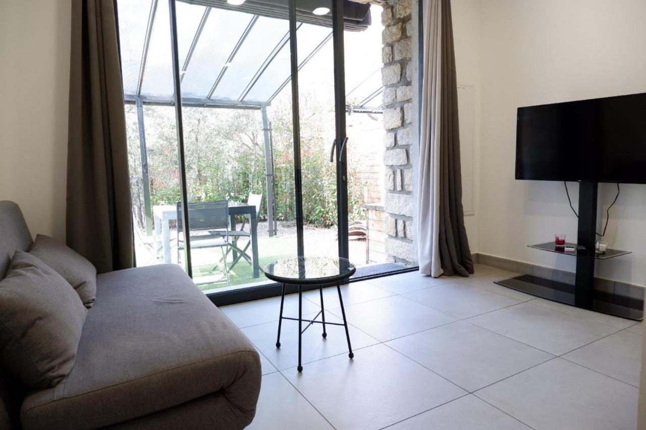 N7 Maison T2 Climatise Avec Jacuzzi Prive Ajaccio  Exterior foto